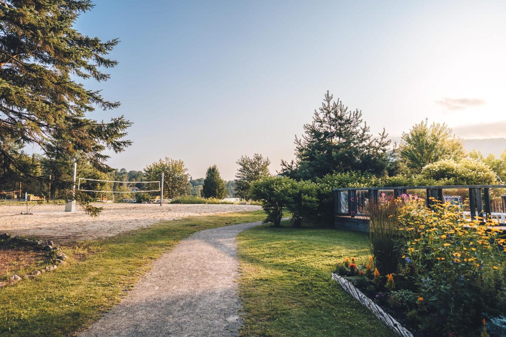 Lakefront Mountain View - Resort Loft Lac-Superieur 外观 照片